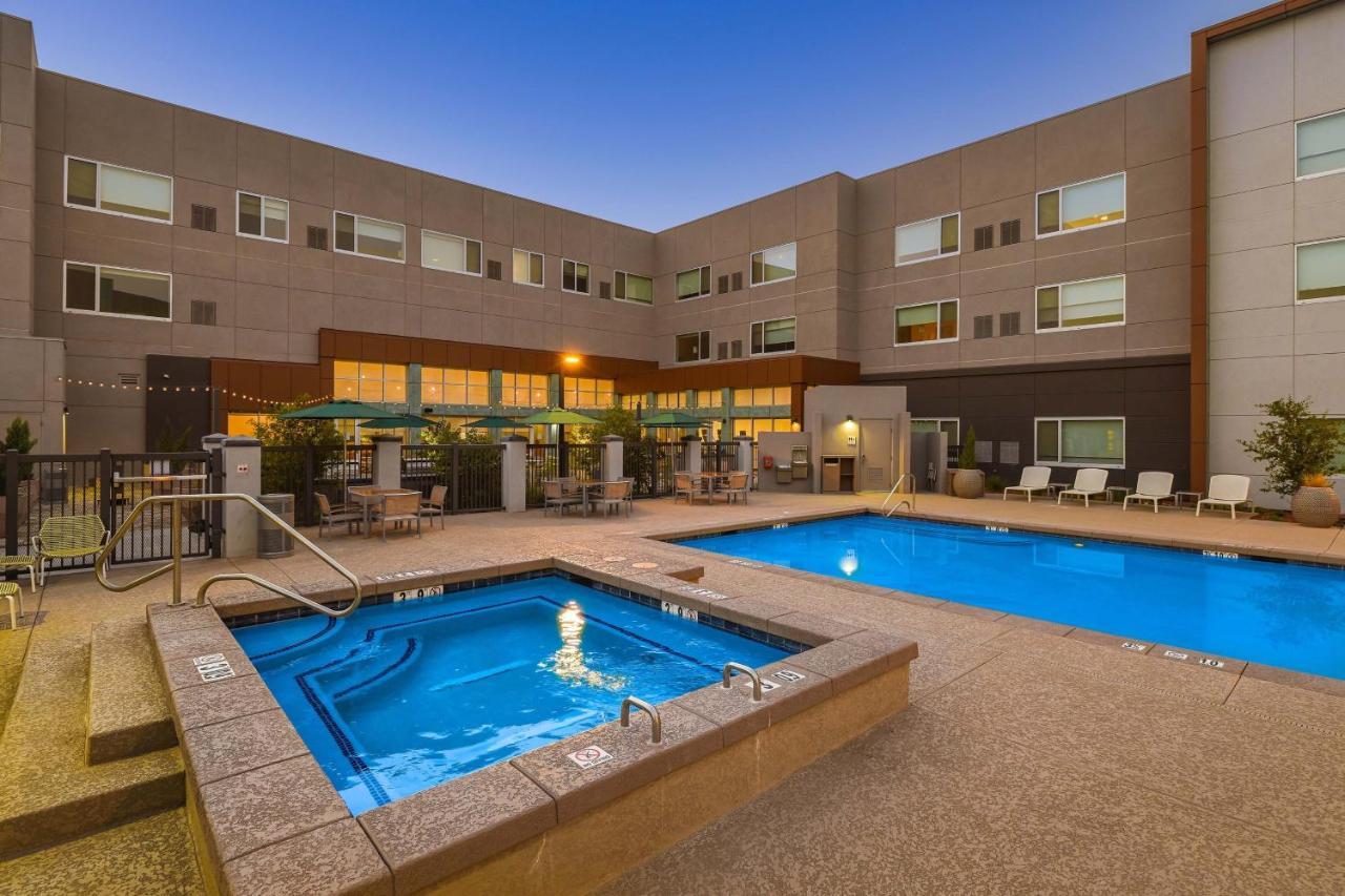 Element Sedona Hotel Екстериор снимка